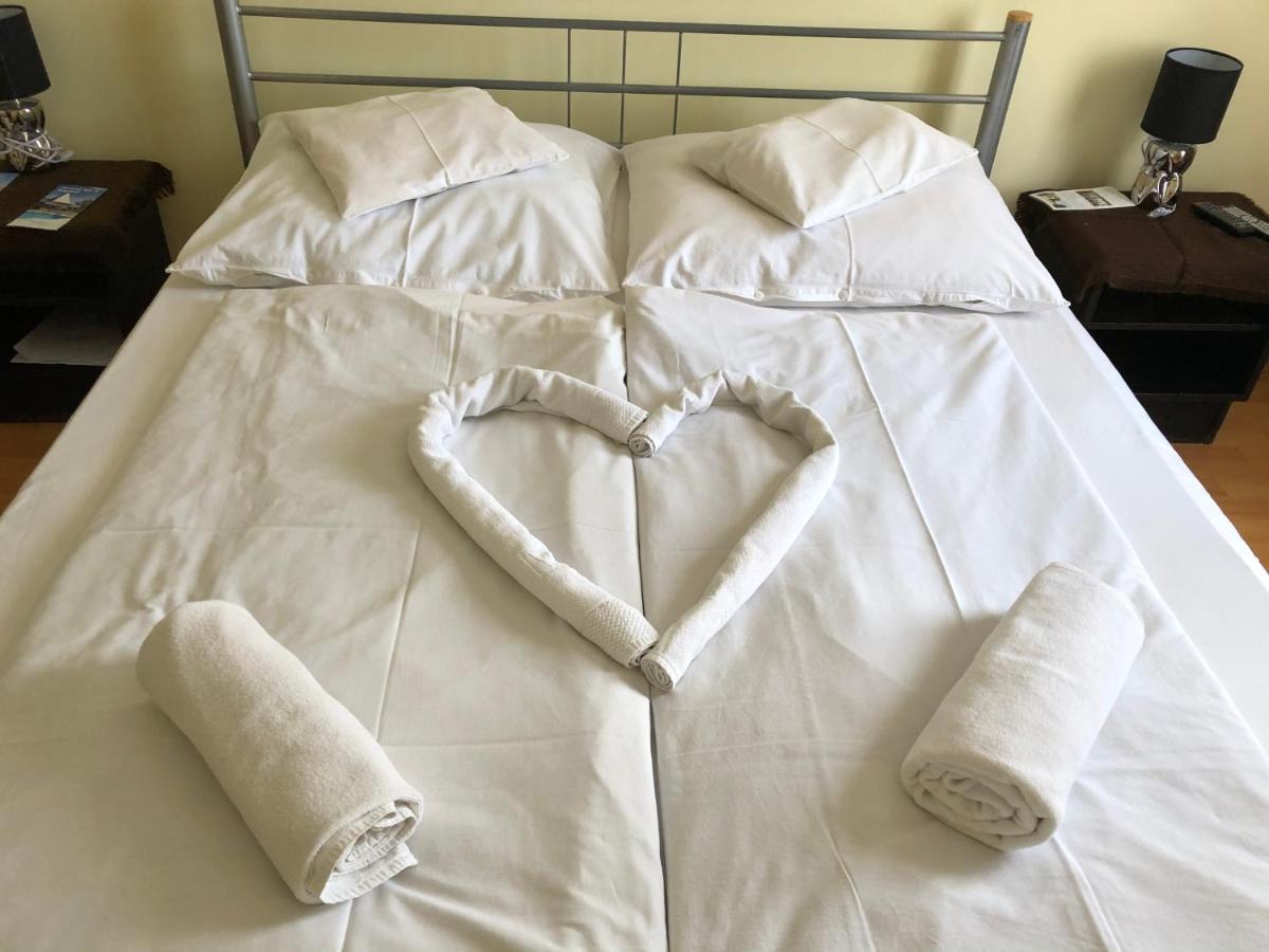 Hotel Oroszlan Szigetvár Eksteriør bilde